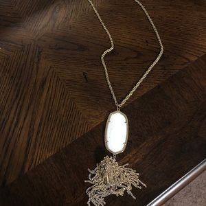 Kendra Scott Necklace